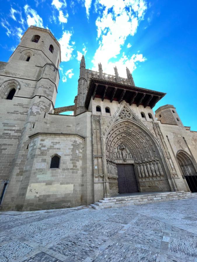El Rincon De Martin En Huescaアパートメント エクステリア 写真